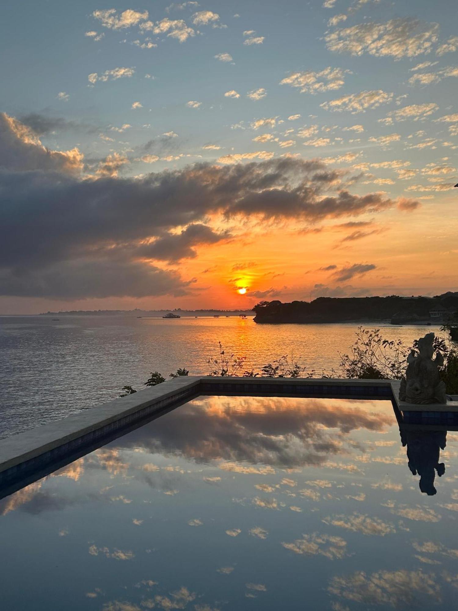 Willa The Edge Lembongan Zewnętrze zdjęcie